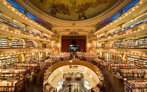 La Bibliothèque de Birmingham, un joyau architectural et un paradis pour les bibliophiles!